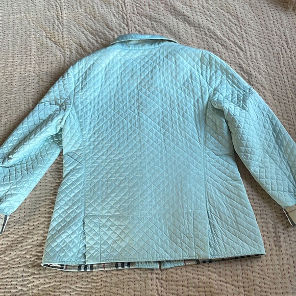 Burberry Baby Blue diamond quilted coat - Picture 10 of 11